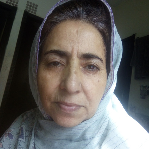 Shehnaz b. profile photo