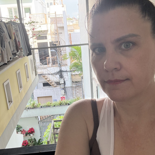 Laura T. profile photo