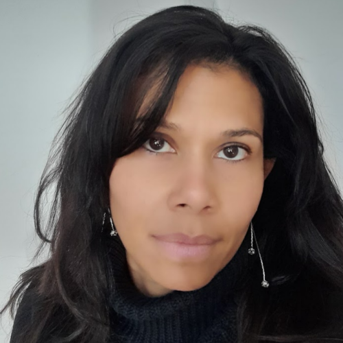 Ligia V.