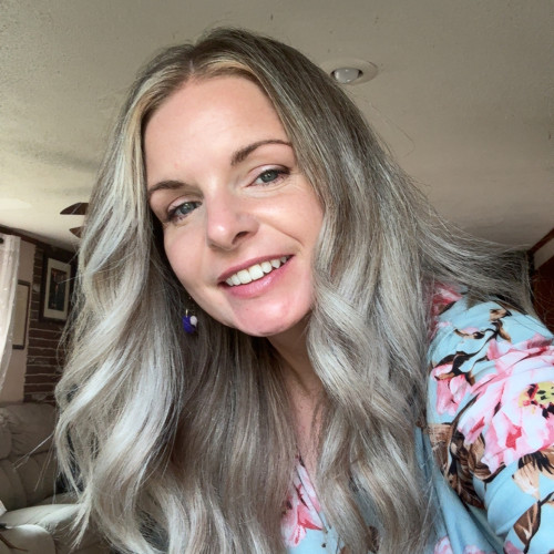 Tyria L. profile photo
