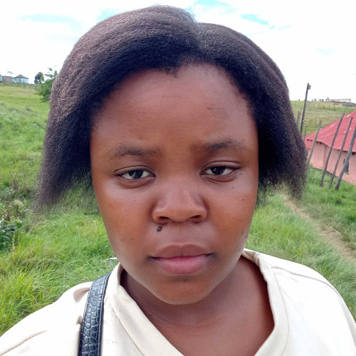 Yonela l. profile photo