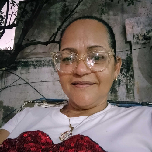 jeanett V. profile photo