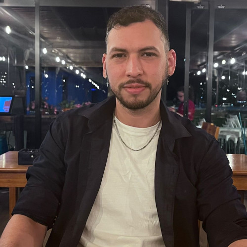 Carlos  C. profile photo