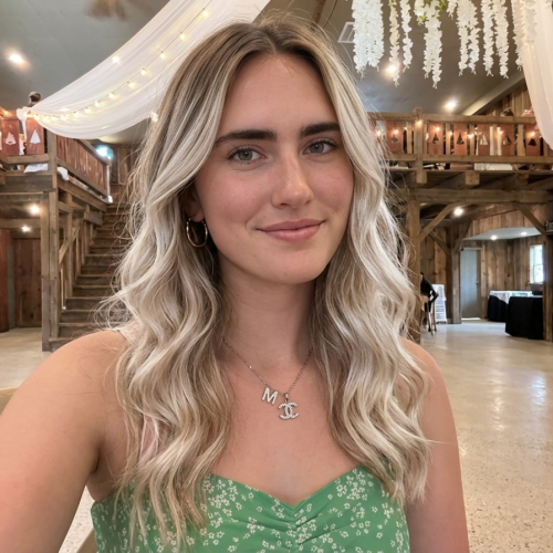 Emmy  L. profile photo