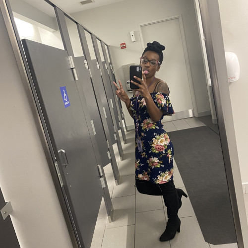 Stormi R. profile photo