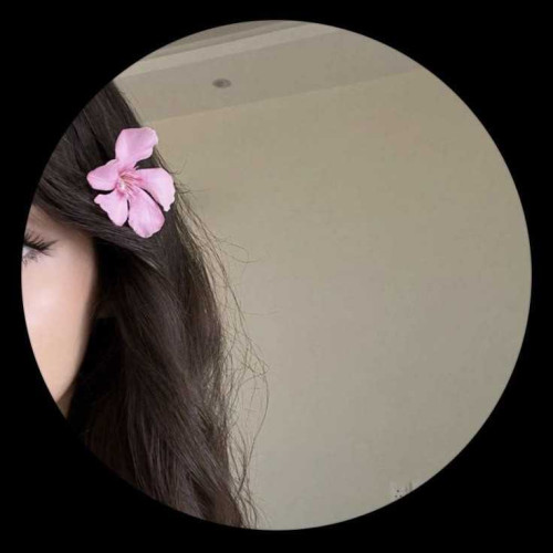 Aurora J. profile photo