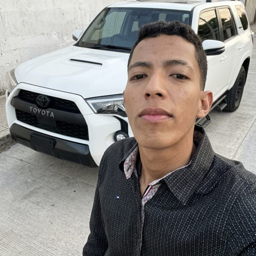 Emerson L. profile photo