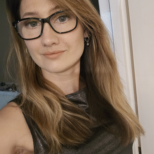 Charis S. profile photo