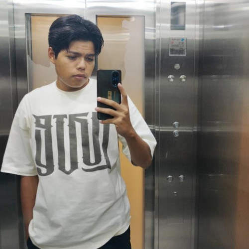 Esau O. profile photo