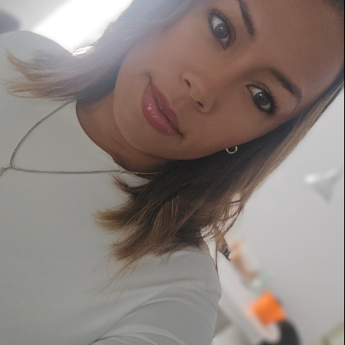 Astrid  V. profile photo