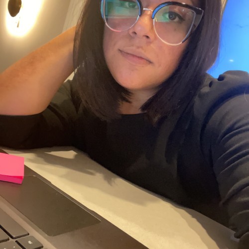 Sandra T.