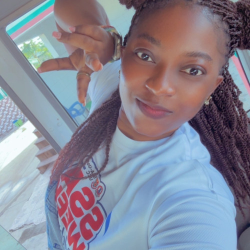 Dharc  E. profile photo