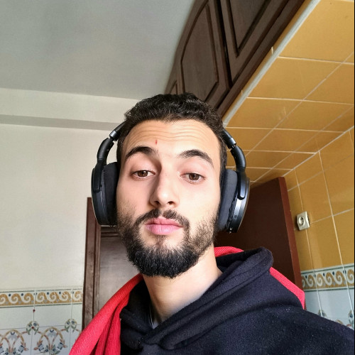 Hamza c. profile photo