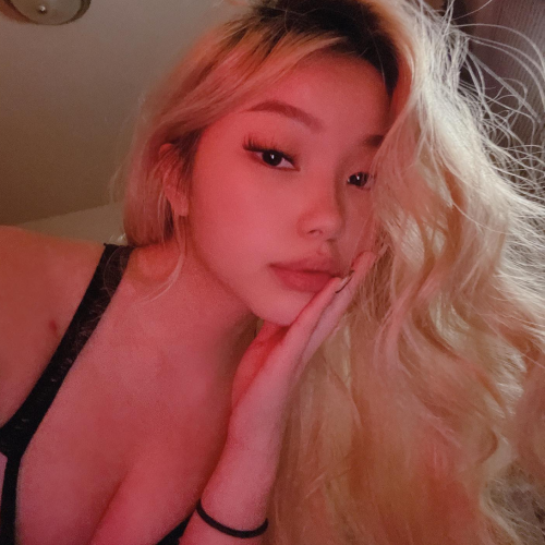 Nikki P.