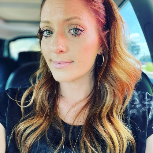 Kelly R.