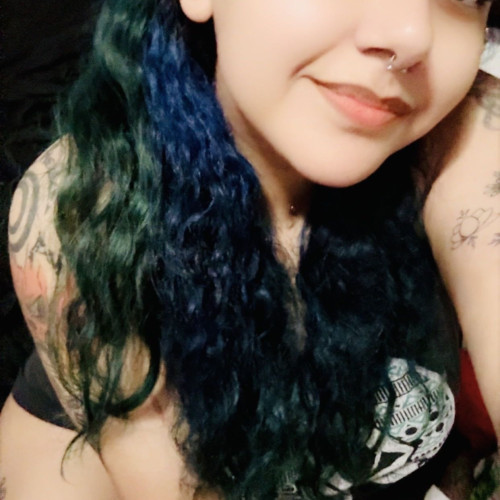 Caly V. profile photo