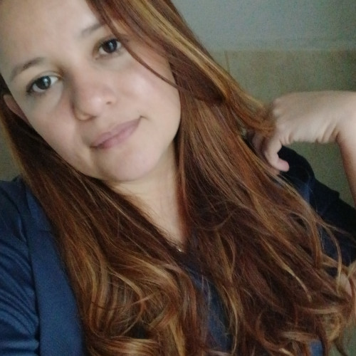 Elizabeth  R. profile photo