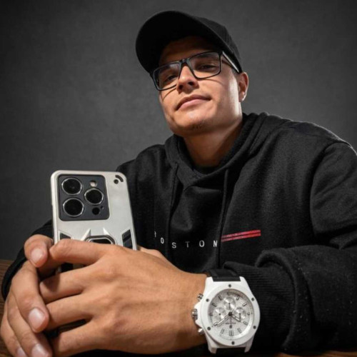 César M. profile photo