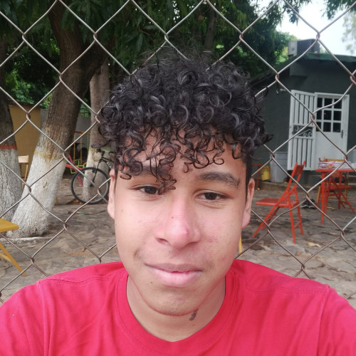Alvaro R. profile photo
