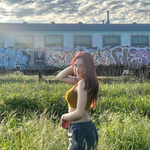 bbycherr y. profile photo
