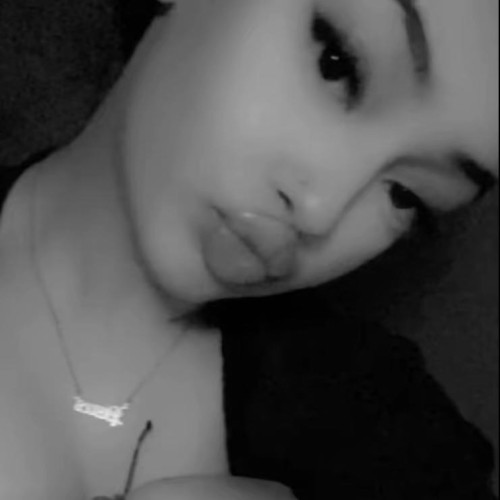 elina k. profile photo