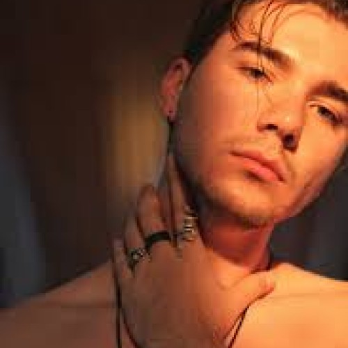 Alejandro  G.