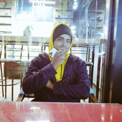 Younis  B. profile photo