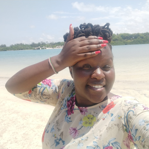 Reginah  N. profile photo