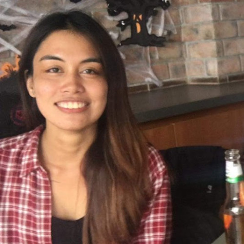 rowena c. profile photo