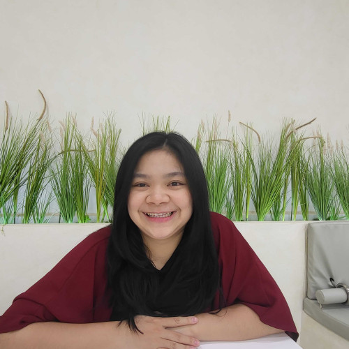 Julia R. profile photo