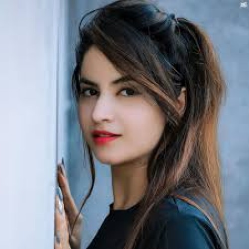 ALISHA D.