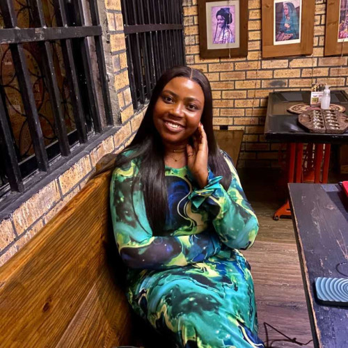 peculiar I. profile photo