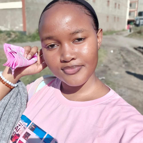 khadijah i. profile photo