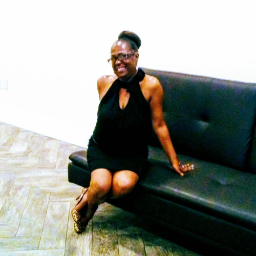 Cina L. profile photo