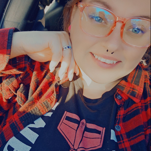 Loreli F. profile photo