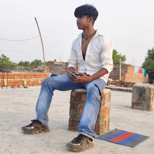 amrit R. profile photo