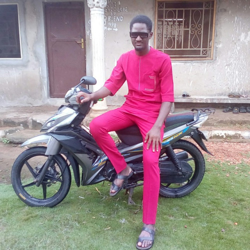 Terhide L. profile photo