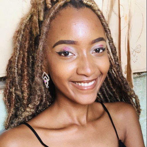 Anair V. profile photo
