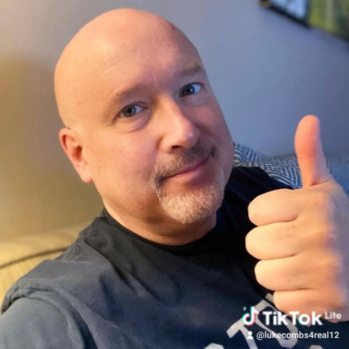 Henry  M. profile photo