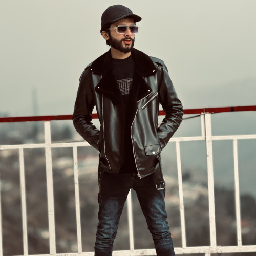 moeez b. profile photo