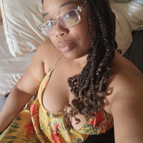 Appolonia  B. profile photo