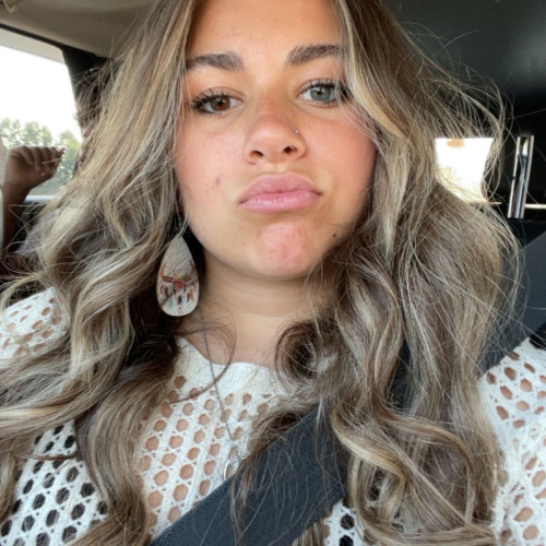 Ariana  M. profile photo
