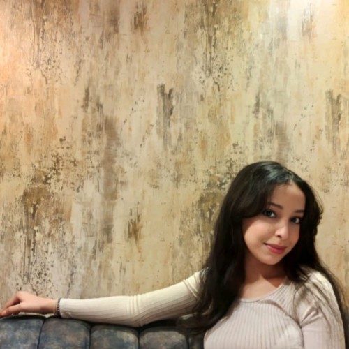 amina e.