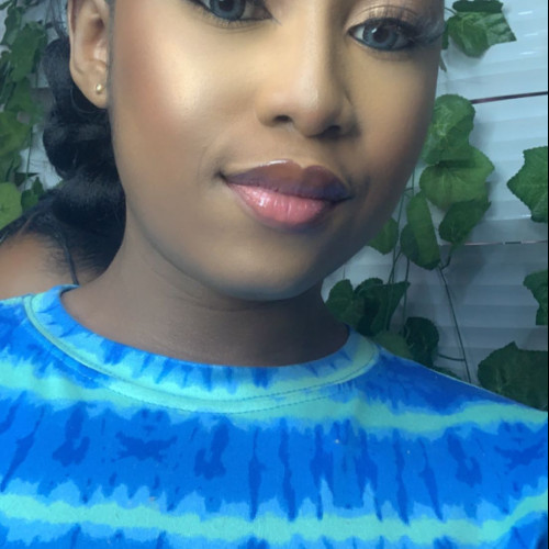 Mirielle T. profile photo