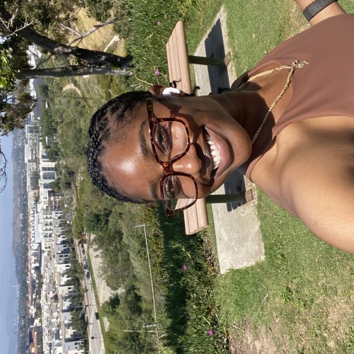 Diondra E.