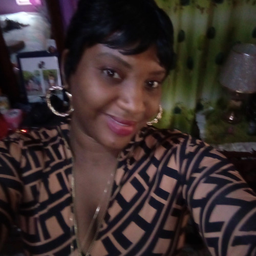 Jenise R. profile photo