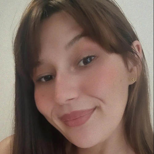 Sara L.