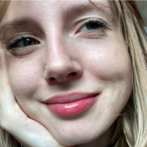Clara T. profile photo