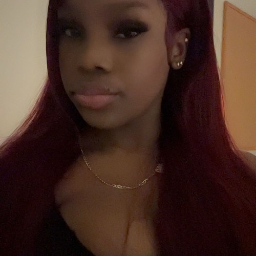 Naomy l. profile photo