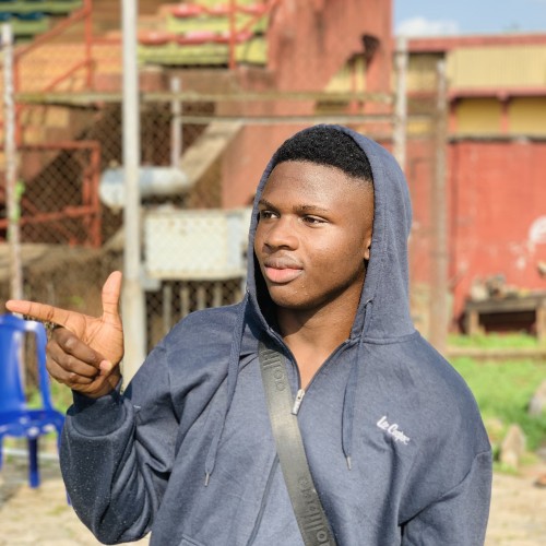 oseni p. profile photo